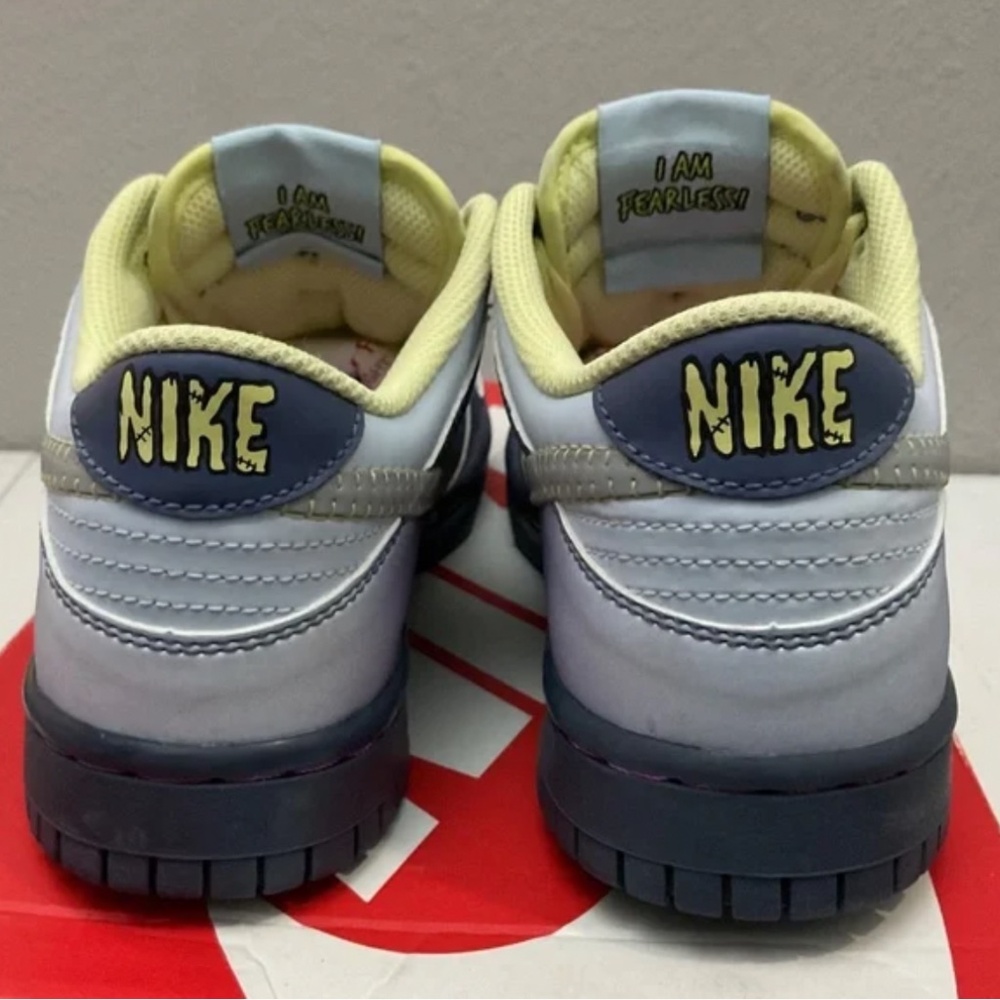 Nike Air Dunks - image 2